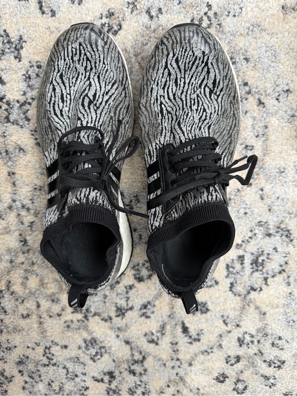Adidas Black and Gray Patterned Athletic Sneakers